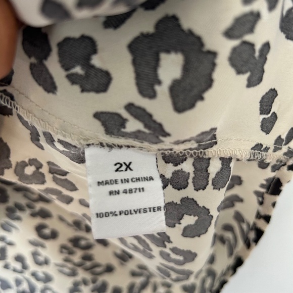Ophelia Roe Leopard Print Blouse - Size 2X‎ - Picture 5 of 9
